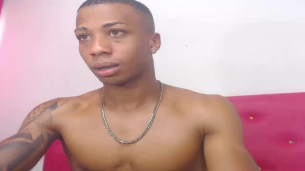 markuxxmuscle21 cam [2017/02/17 15:24:29]