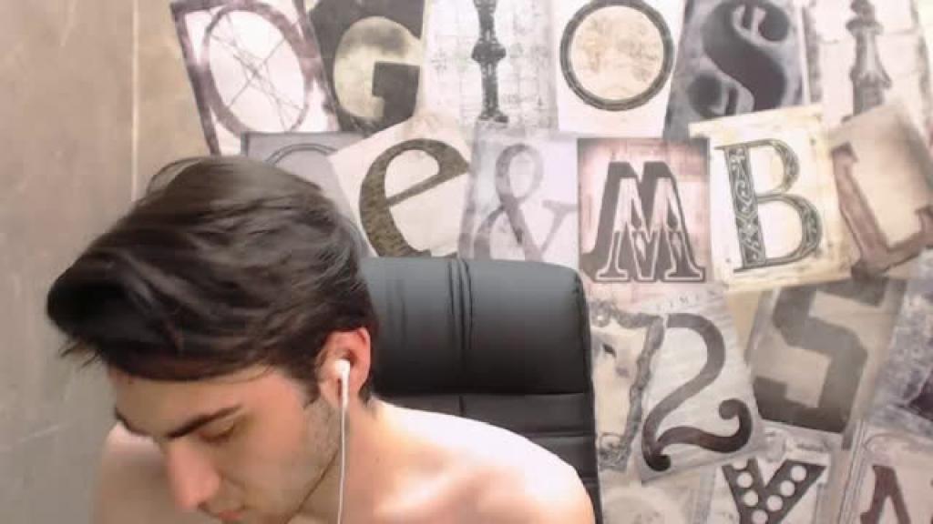 nero_jones Dildo Video [2017/06/10 - 17:56:37]