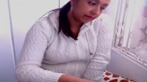 analqueenxx77 porno [2016/10/21 19:35:42]