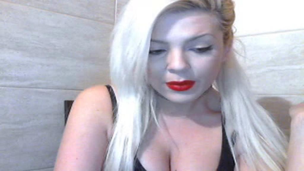 queenamina Blowjob Video [2017/06/17 - 20:18:44]