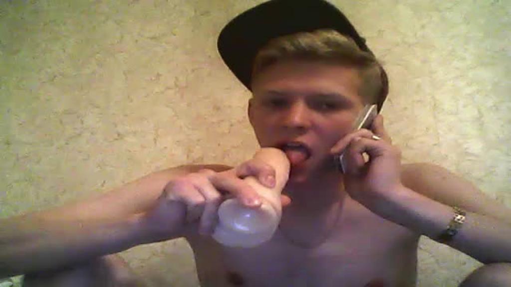 daniilart666 Humiliation Webcam [2017/05/09 - 19:47:25]