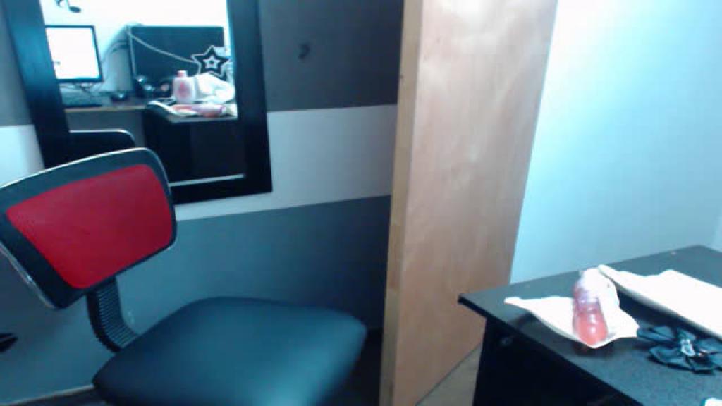 shaniat Pussy Webcam [2017/06/14 - 04:51:36]