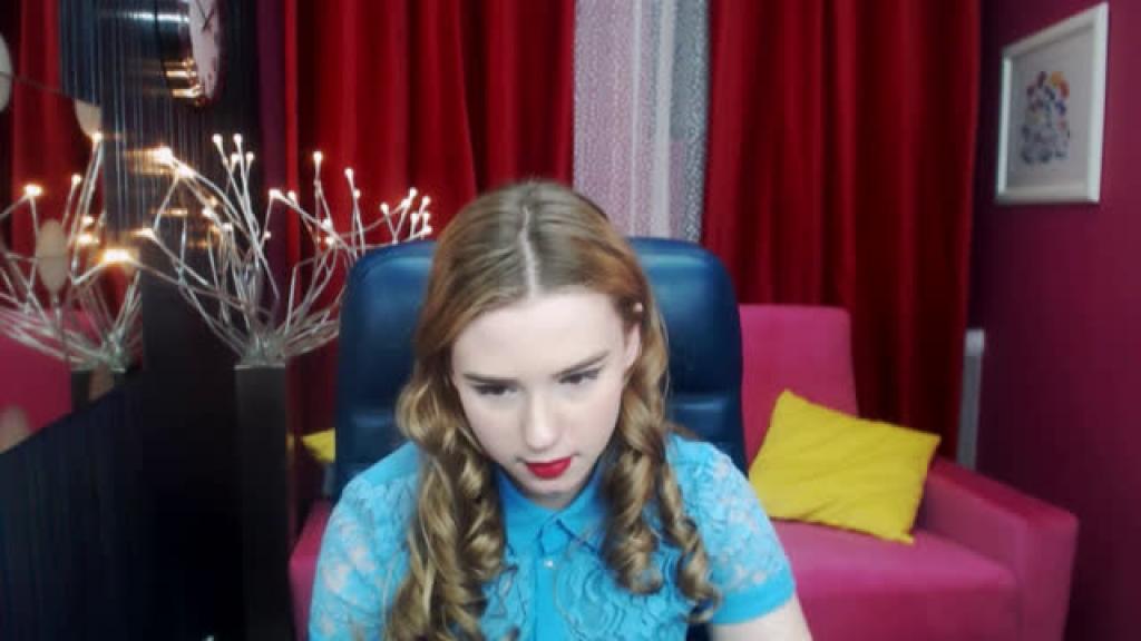 julia_ur_baby Bg Video [2017/04/14 - 18:54:43]