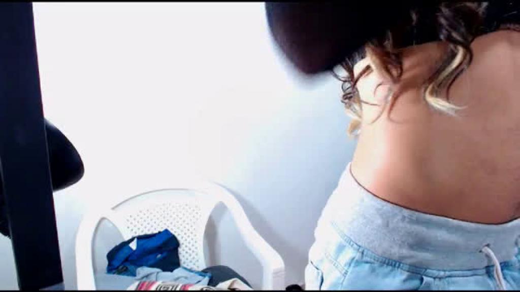 dannalebrumx True Webcam [2017/03/30 - 16:33:28]