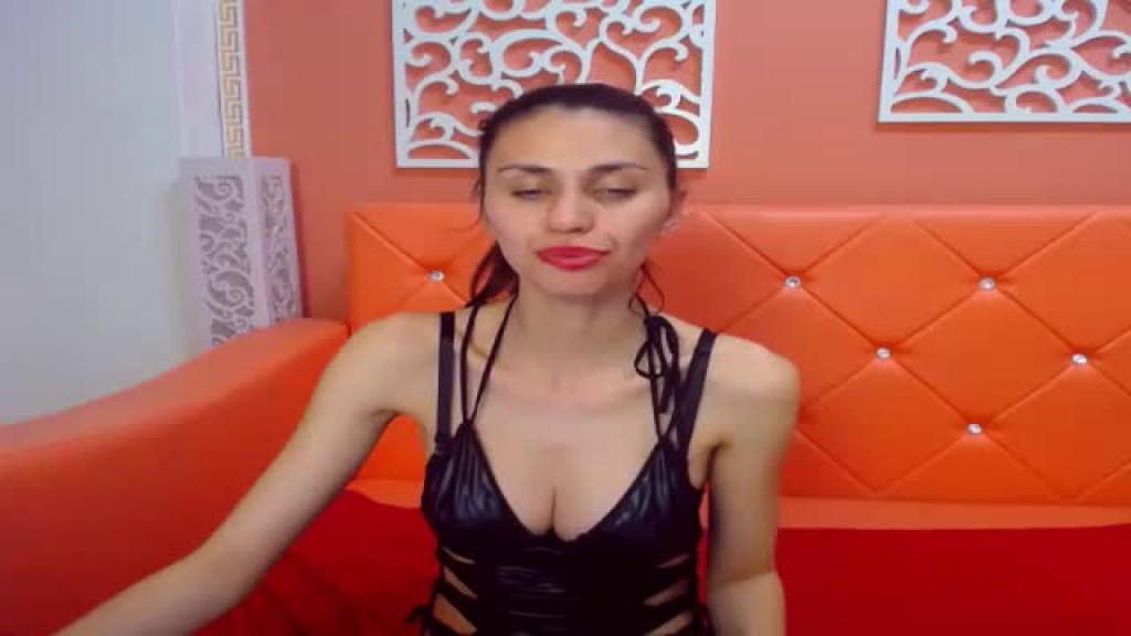 naughtyammy Hitachi Webcam [2017/04/27 - 09:32:01]