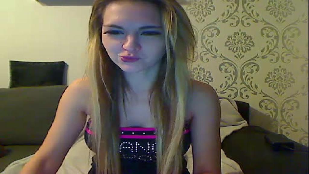 angikroxx recorded [2016/11/12 22:16:18]