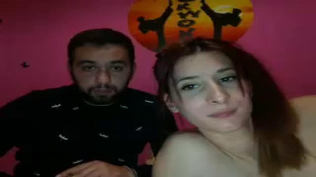 komantofucker Stream Webcam [2017/06/03 - 22:45:47]