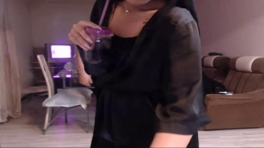 alphacinoxx naked [2017/02/11 00:30:28]