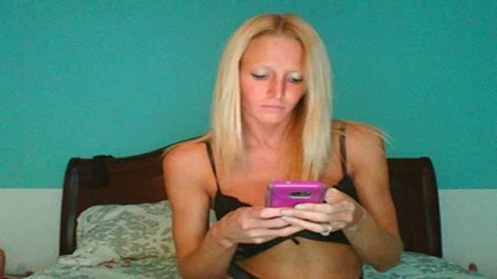 ashleyfoxx recorded [2016/12/21 01:45:27]