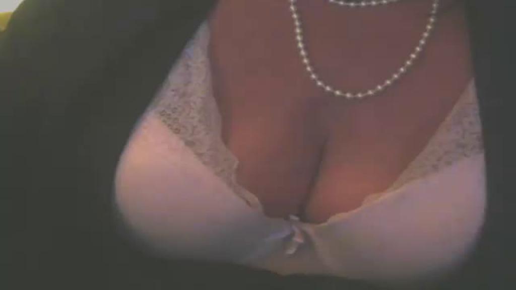 beatrixkiddd Twerking Webcam [2017/05/08 - 02:50:43]