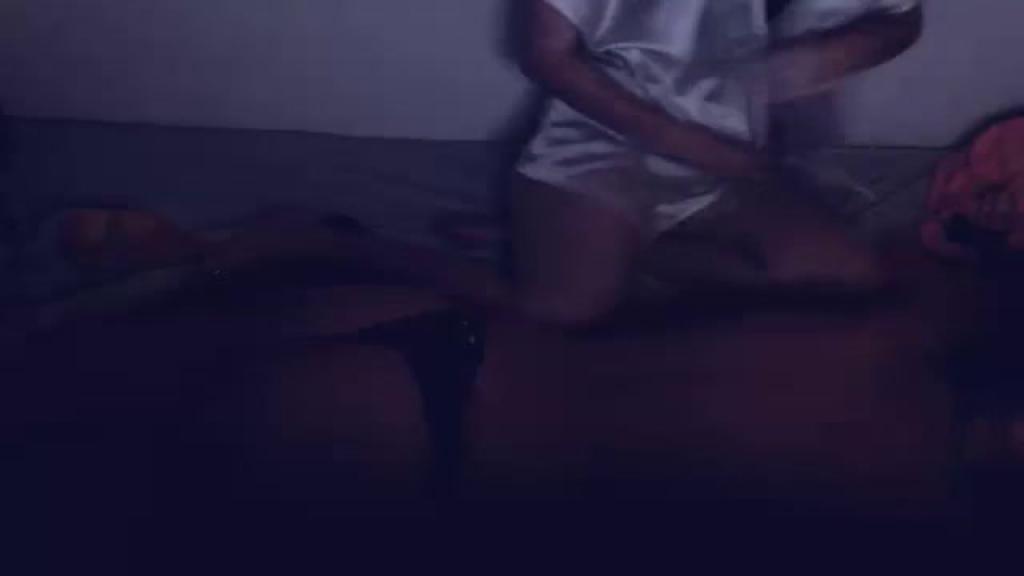 lolas_skys