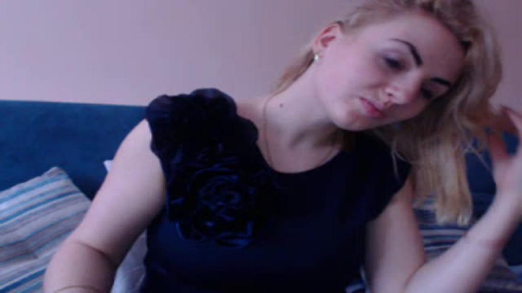 anastacia_10 recorded [2016/12/12 12:30:44]