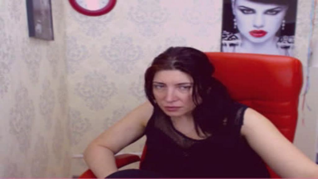 dianaiswild Panty Show [2017/05/06 - 06:05:28]