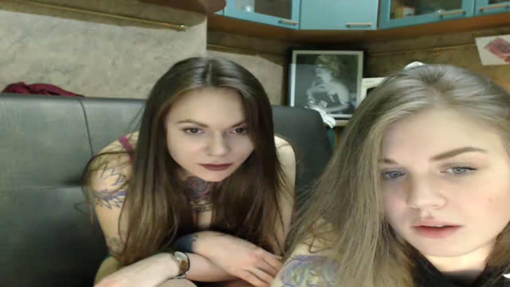 alisaxshy Topless Webcam [2017/05/07 - 02:56:10]