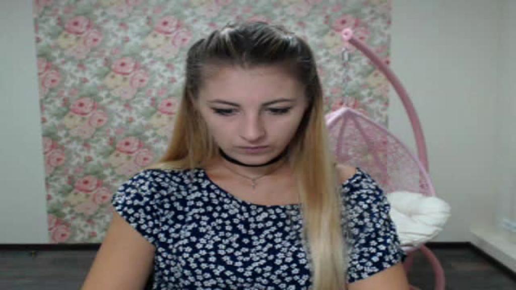 kim_snipes Feet Video [2017/07/10 - 19:40:40]
