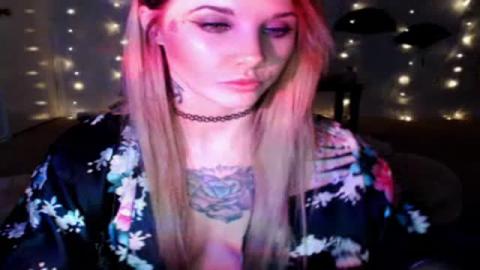 ashlie_lotus show [2016/10/19 00:08:06]