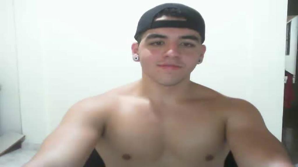 santzs90 webcam [2016/10/25 00:35:34]