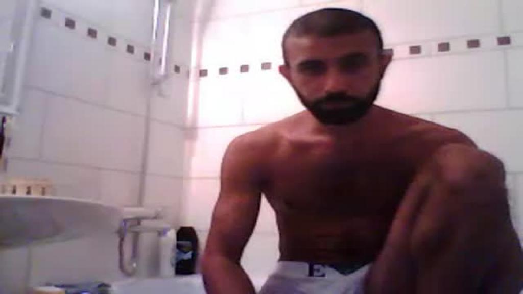 yaserxxx Feet Show [2017/06/18 - 21:20:28]