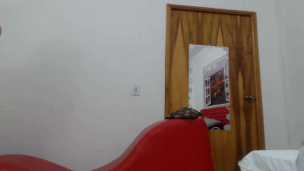 crazyberry Wet Webcam [2017/04/17 - 18:39:10]
