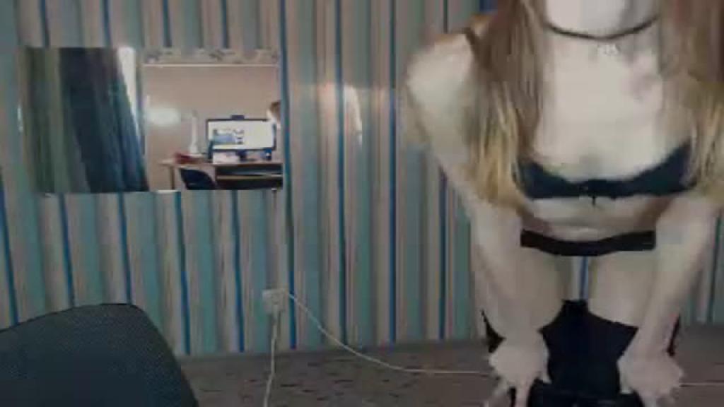 claire_dream Topless Webcam [2017/05/04 - 15:51:28]
