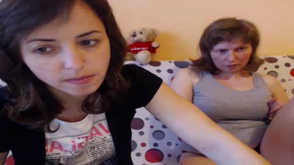 melissaanddaria Blowjob Video [2017/05/04 - 08:10:27]