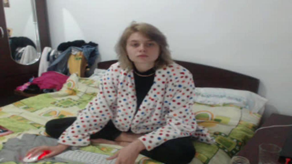 juliepassion naked [2016/12/12 18:45:27]