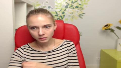 violetlust18 nude [2016/10/17 10:41:09]