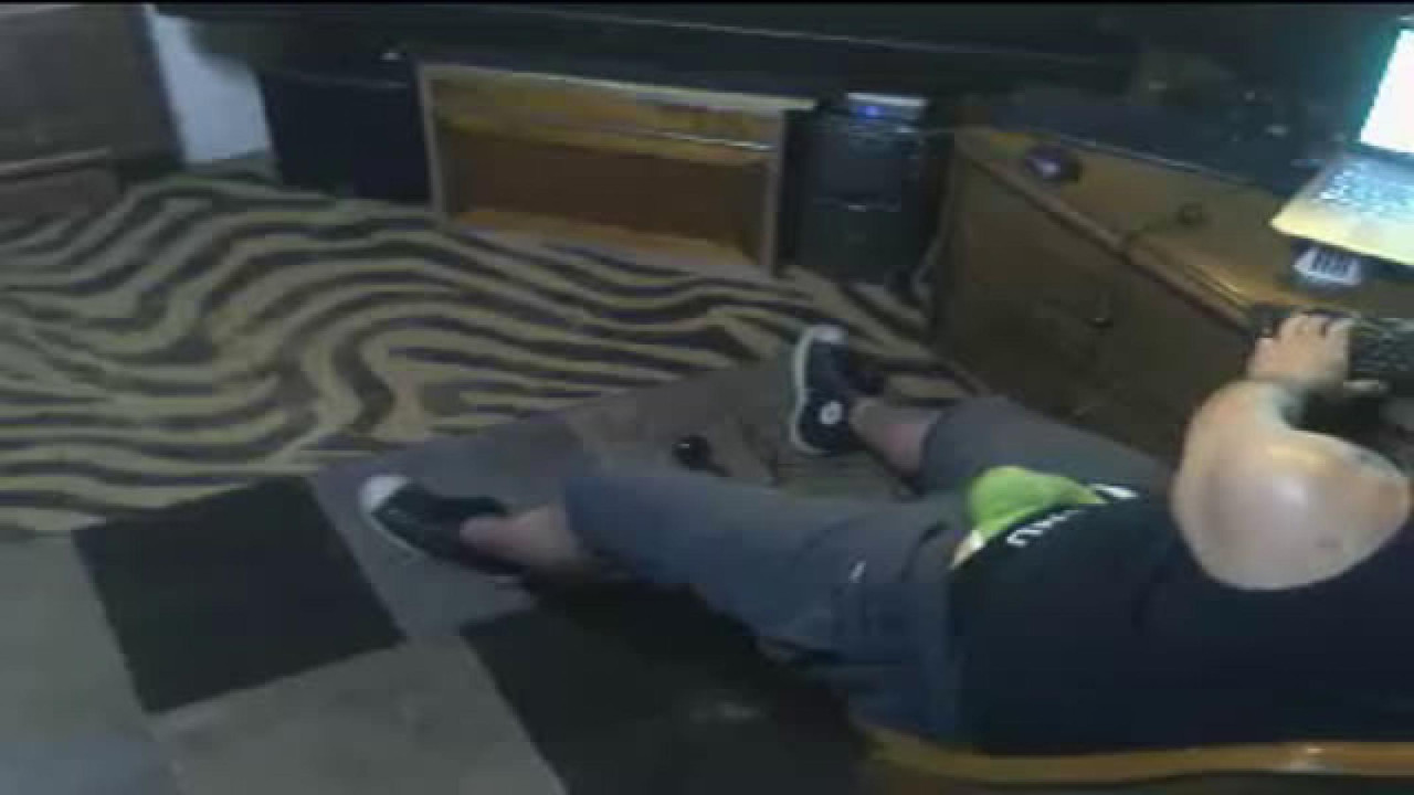 latoolboys adult [2016/11/14 04:05:52]