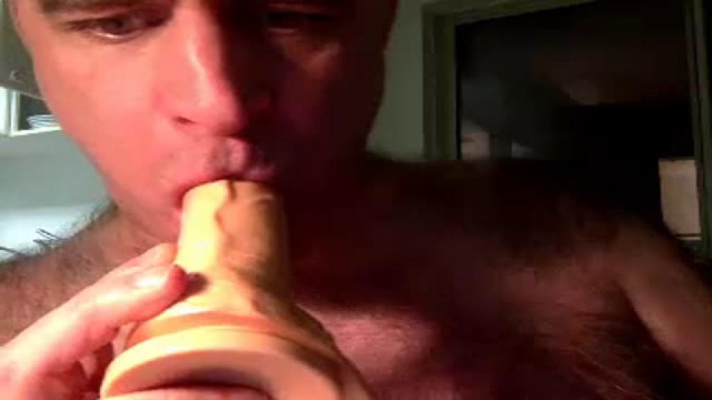 talldarkstud68