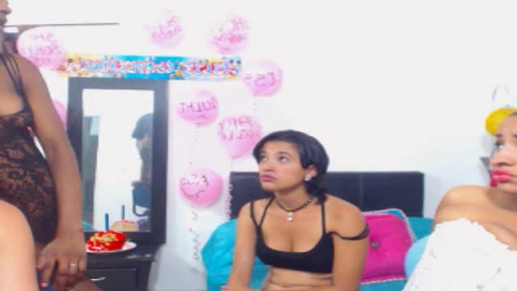 nicolle_zans sex [2017/01/28 04:32:21]