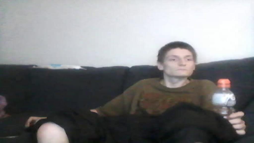 thcmike420 Doggy Webcam [2017/05/15 - 12:01:10]