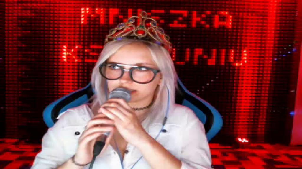 mniszkaaaa Fucked Show [2017/07/15 - 21:00:42]