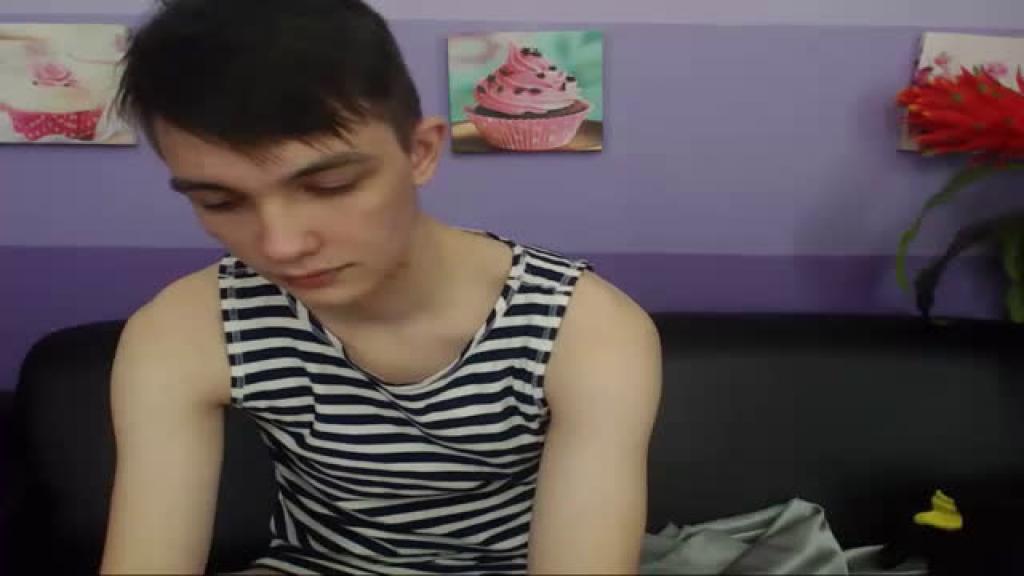 chuckjey adult [2016/12/06 23:00:15]