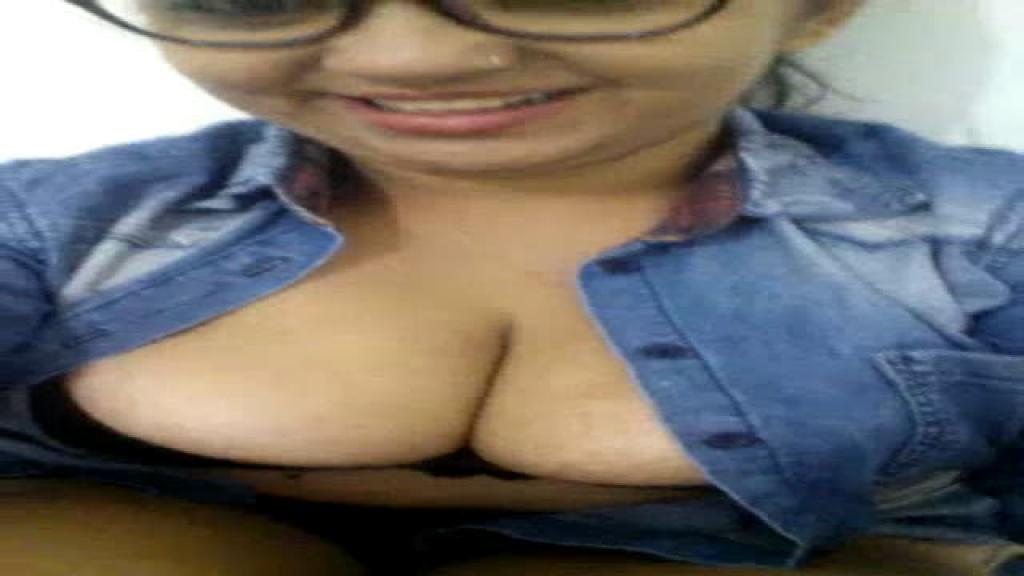 girlshowbr Gagging Movie [2017/06/06 - 04:10:54]
