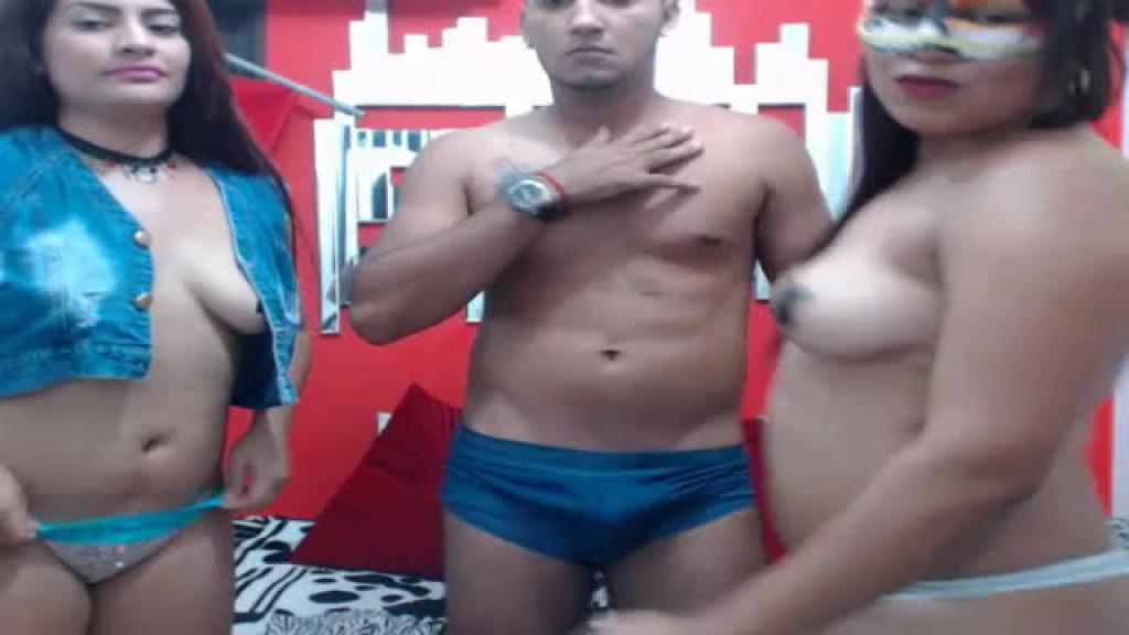 11incheslatinboy_whitegirl Rare Show [2017/04/27 - 03:30:31]