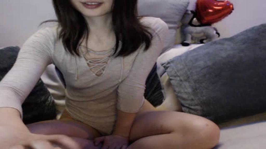 hongkongkat Spanking Video [2017/04/23 - 18:53:34]