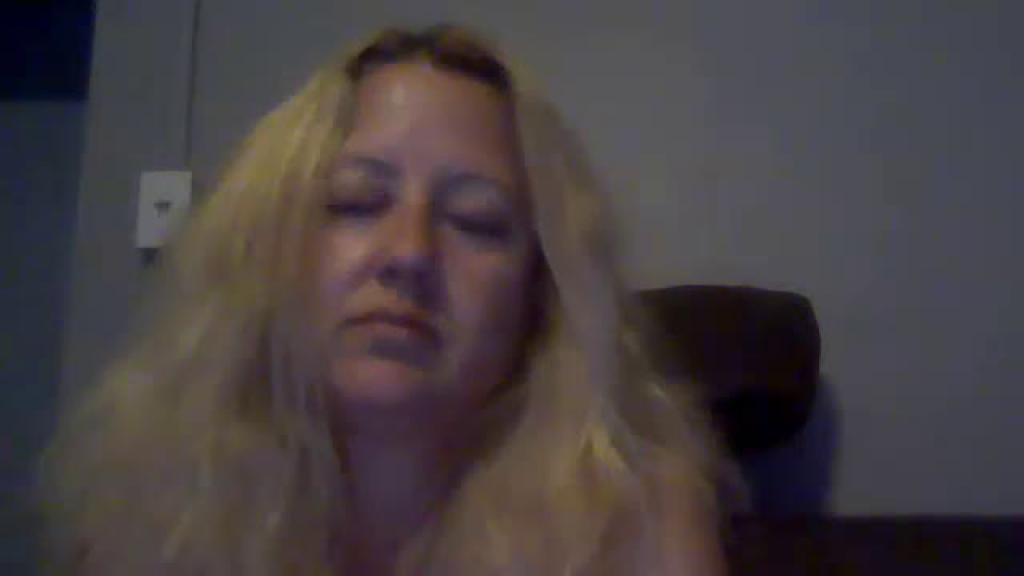 funtime17fun Handjob Webcam [2017/05/05 - 02:45:29]