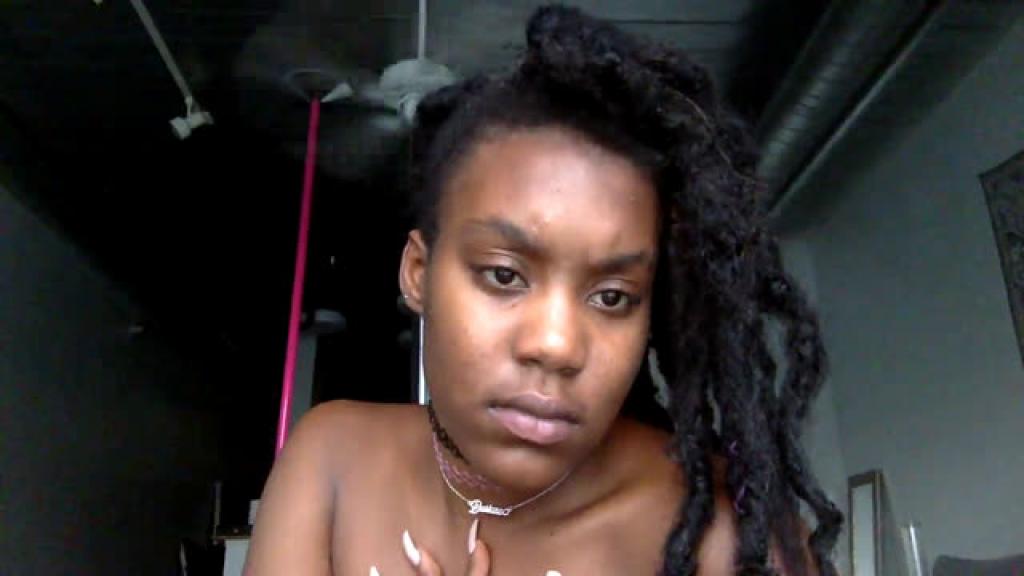 aleahjordan Oil Webcam [2017/07/22 - 19:01:43]