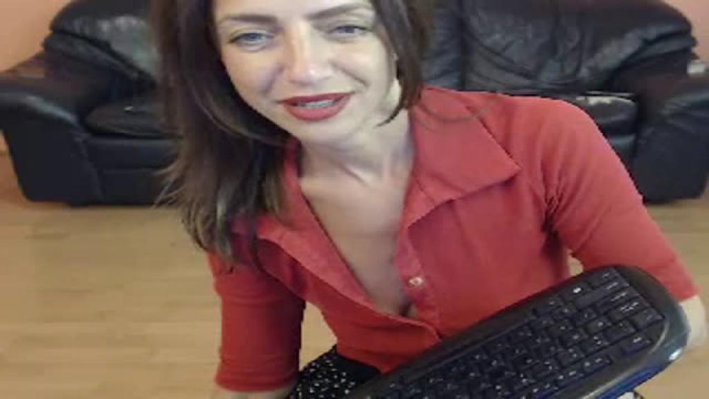 sarahtaylor_ Rare Webcam [2017/05/10 - 13:31:57]