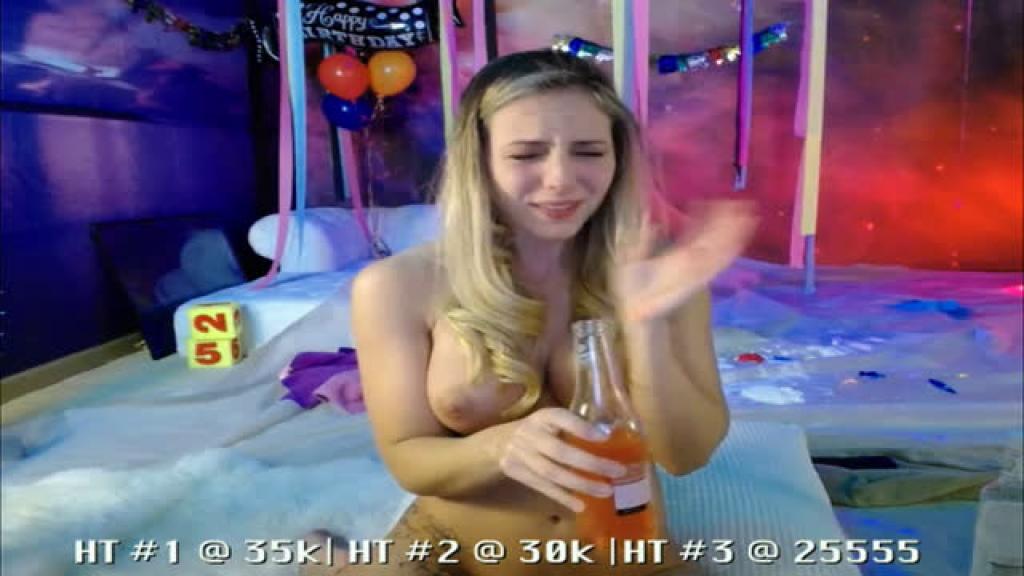 bdayleighton recorded [2017/03/06 00:24:43]