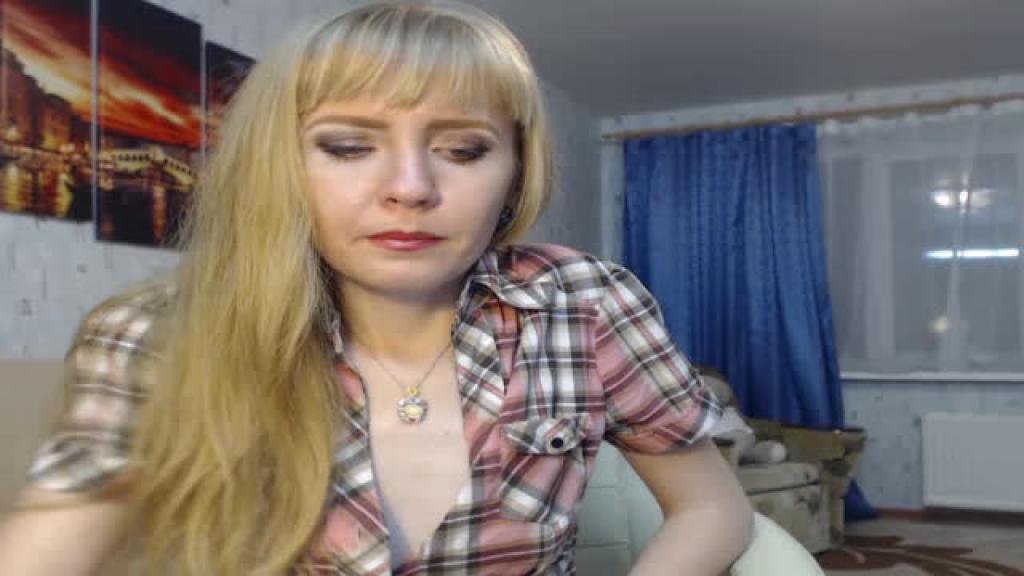 nicolettfox show [2016/12/08 00:14:55]