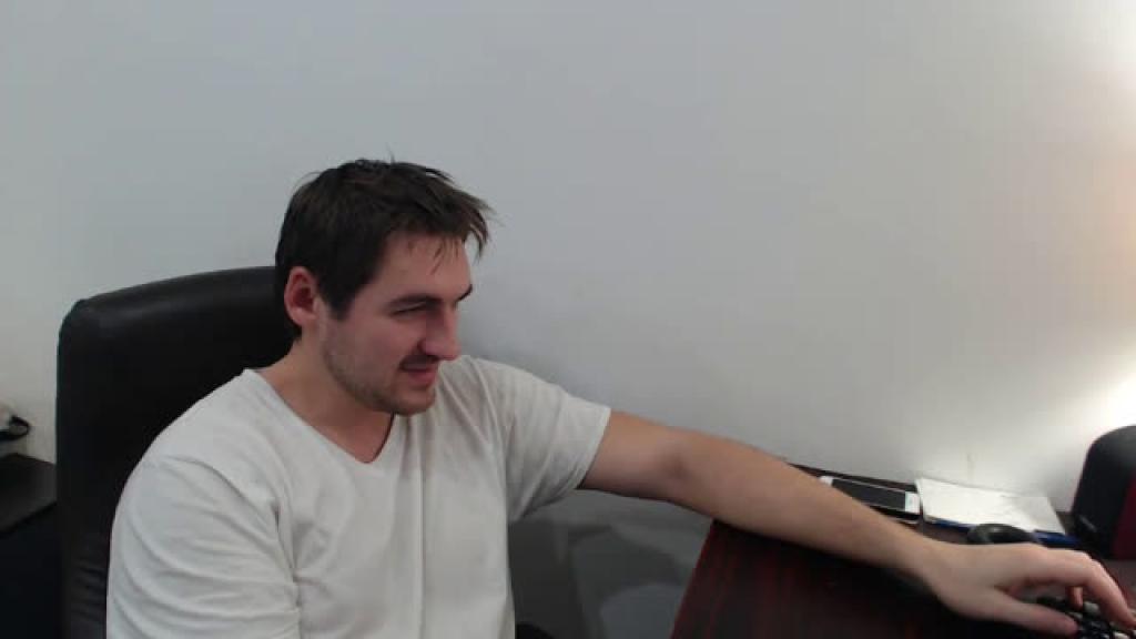 redoctober nude [2016/12/06 19:50:00]