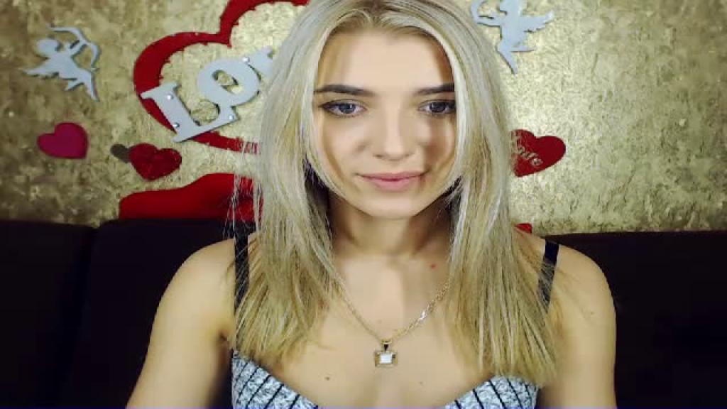 isabelforse Topless [2017/06/18 - 22:02:07]