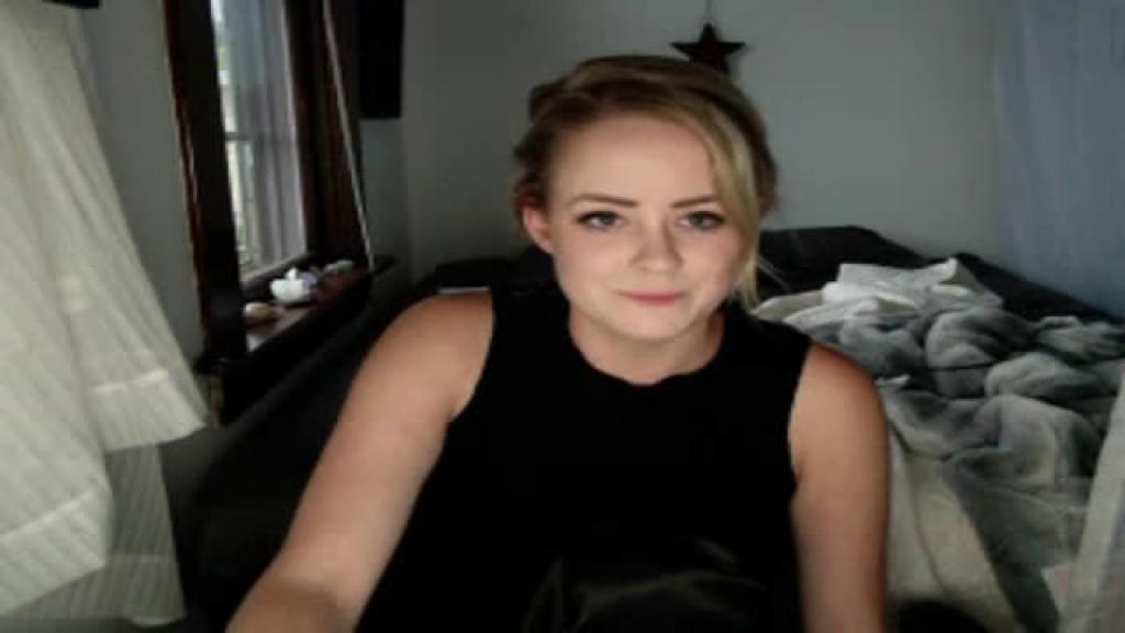 elizbettt Masturbating Show [2017/06/16 - 03:40:14]