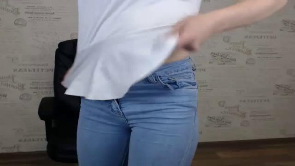 delina777 Sybian Video [2017/06/04 - 18:00:42]
