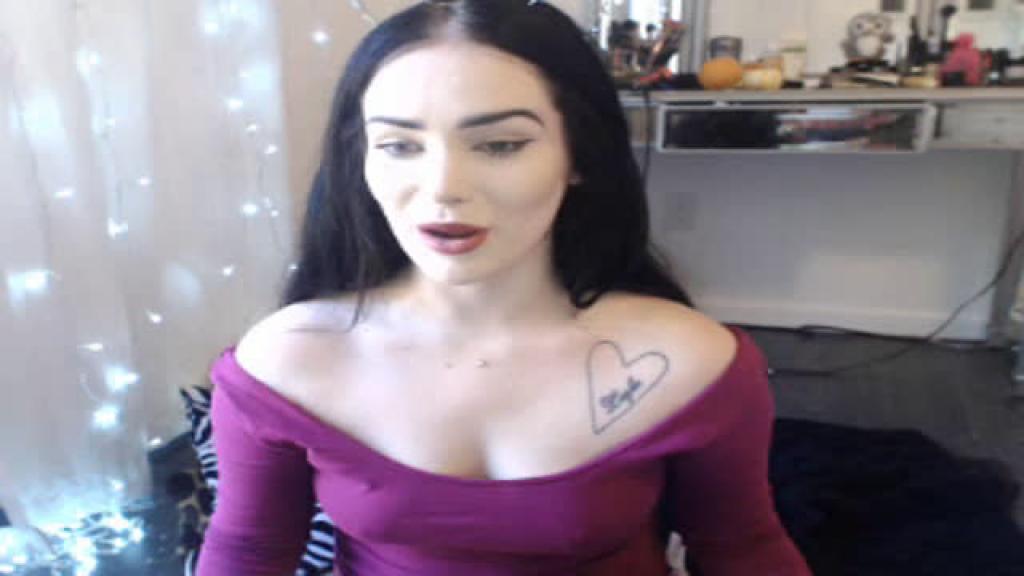 hollyb_