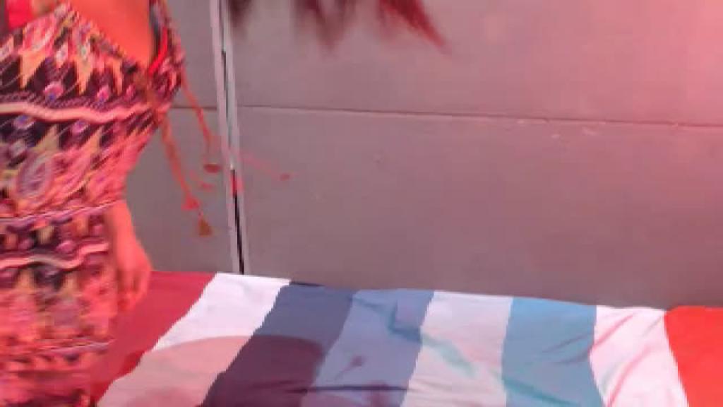zoequeenx Topless Movie [2017/04/26 - 21:17:21]