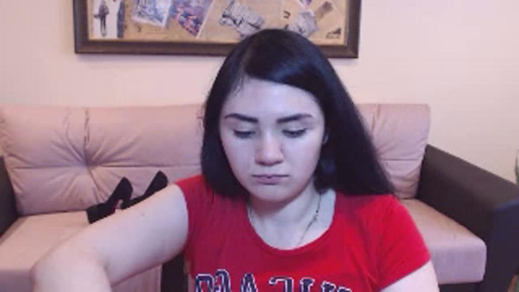 katrinblack Download Webcam [2017/05/07 - 15:31:26]