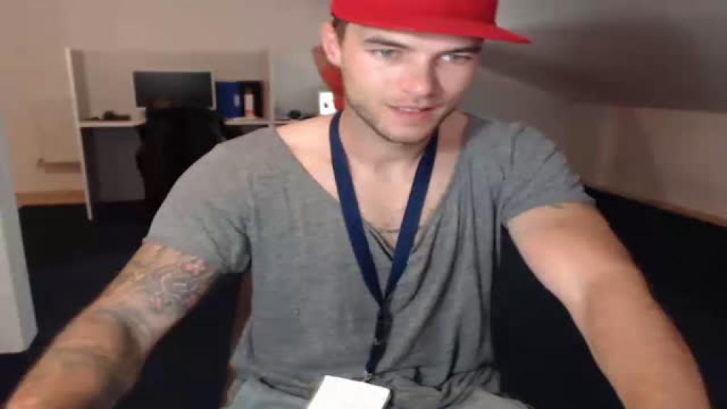 tommysweetxx Strip Webcam [2017/05/09 - 18:15:27]