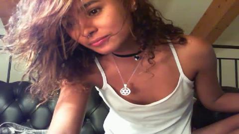 andrea_wow cam [2016/10/20 01:01:18]